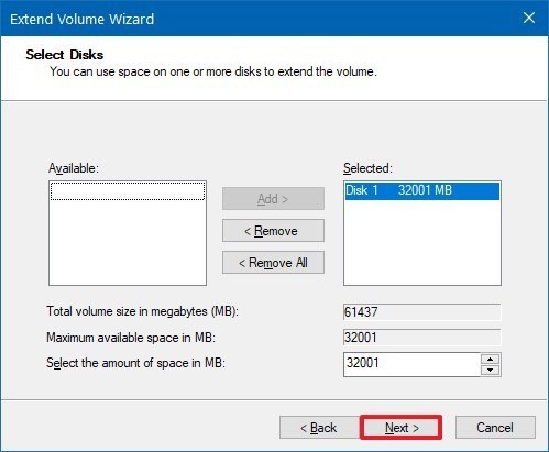 انتخاب فضای دیسک در Extend Volume Wizard